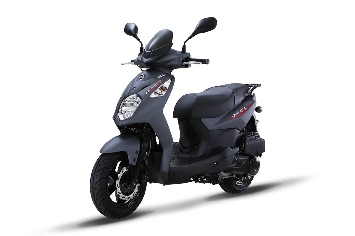 Moto 125cc Touring - vue principale